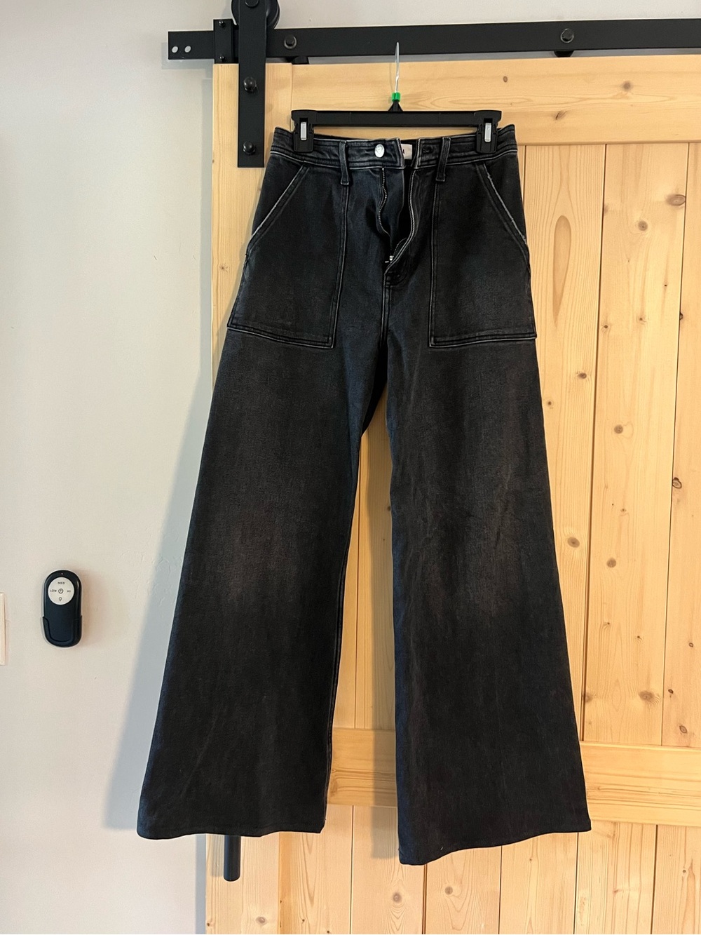 Pistola Penny Wide Leg Utility Jeans Collins